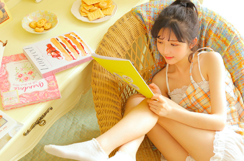 吊带长腿美女尤物高清电脑桌面壁纸 第一辑