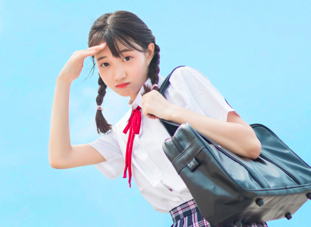 可爱清纯美女制服写真电脑壁纸